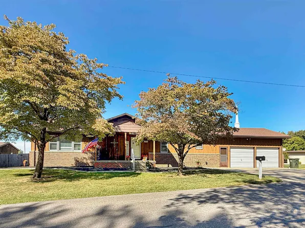110 E 32nd St, Jasper, IN 47546
