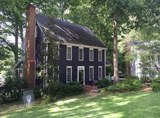 2512 Ashley Ct, Raleigh, NC 27607