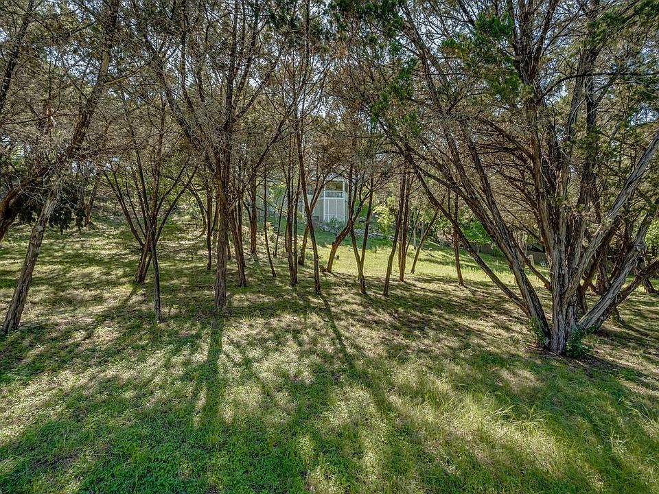 1st image of 125 Top O The Lake Dr