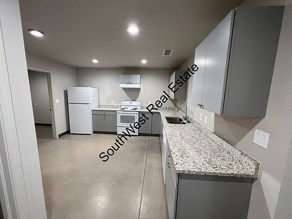 4th image of 1509 W Llano Estacado Blvd #B
