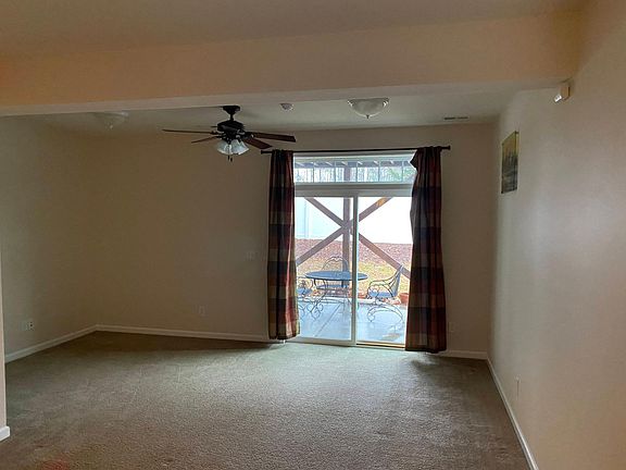 First floor morning room with sliding door for patio access