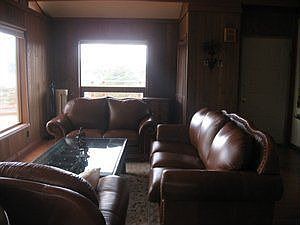 4th image of 10217 Whitecap Dr NW