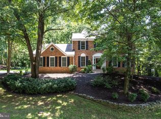 1903 Clarks Glen Pl, Vienna, VA 22182