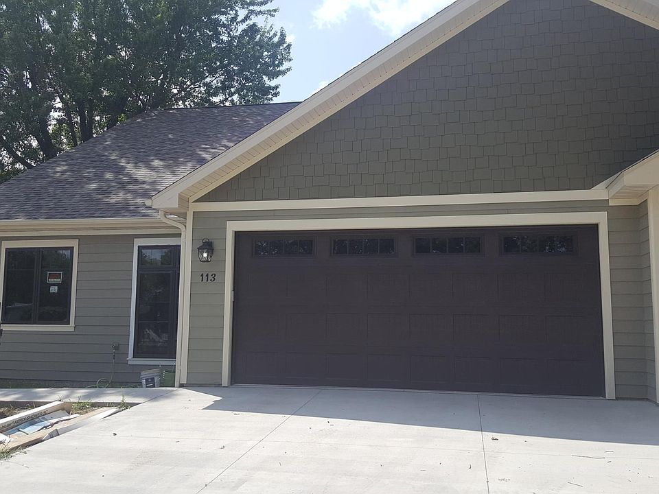 2-car garage (18' door), 21' W x 23' D