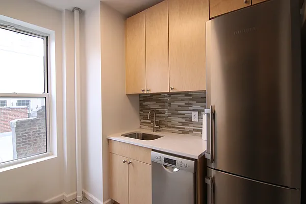 Rented by Compass | media 12