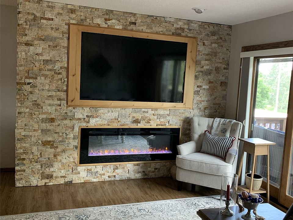 1st image of 5055 Karen Dr #212
