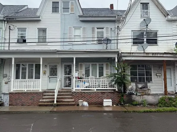 218 B St, Girardville, PA 17935