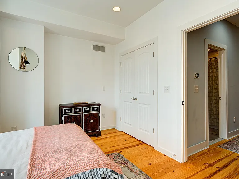 1509 S Dorrance St — Photo 14