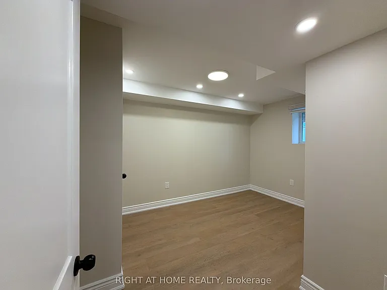 1489 Hawktail Path #BASEMENT — Photo 16