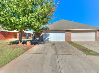 9705 SW 16th St, Oklahoma City, OK 73128