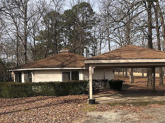 2nd image of 118 Diamondhead Dr