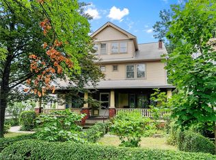 2643 Hampshire Rd, Cleveland Heights, OH 44106