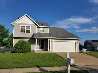 476 Manor Ridge Dr NW, Rochester, MN 55901