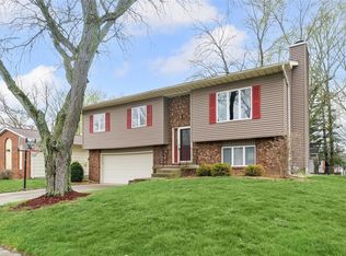 831 S Jefferson Dr, Decatur, IL 62521