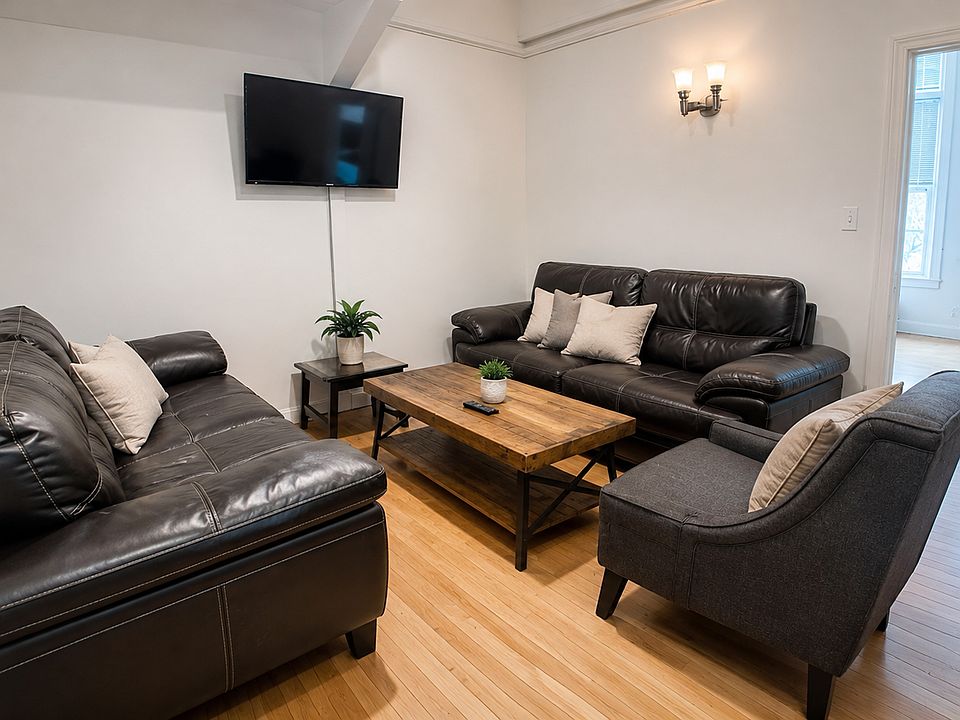 1st image of 139 Washington St #205