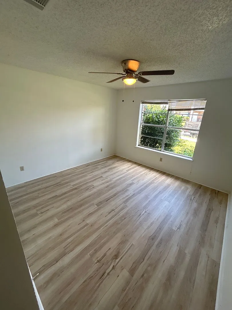 5510 Brookview Court — Photo 4