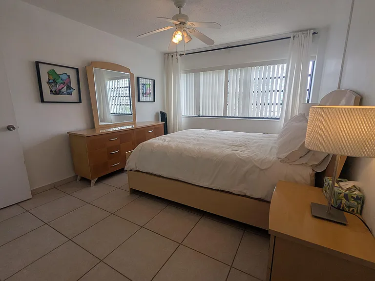 220 Kings Point Dr #501 — Photo 11
