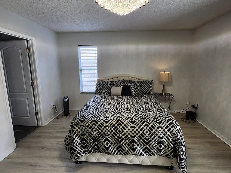 2512 Brookstone Dr — Photo 6