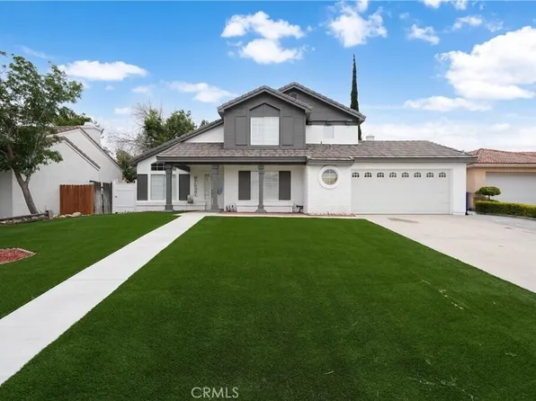1546 Siberian Ct, Palmdale, CA 93551