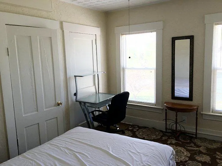 35-37 Washington Ave #2 — Photo 5