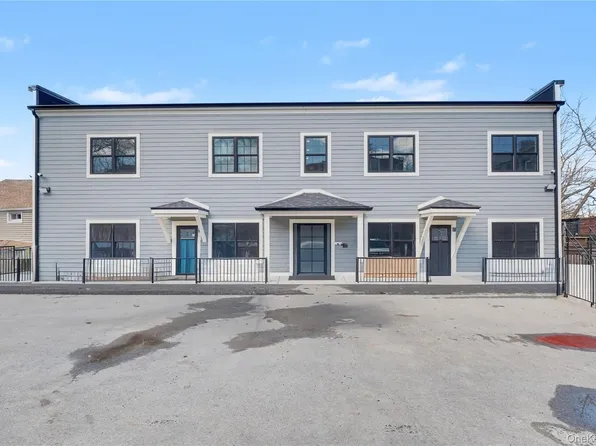 10 Market St, Wappingers Falls, NY