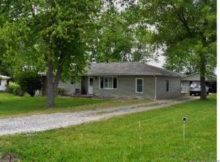 595 E Andrew Rd, Springfield, IL 62707