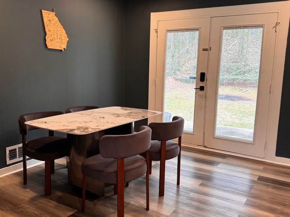 (undisclosed Address)