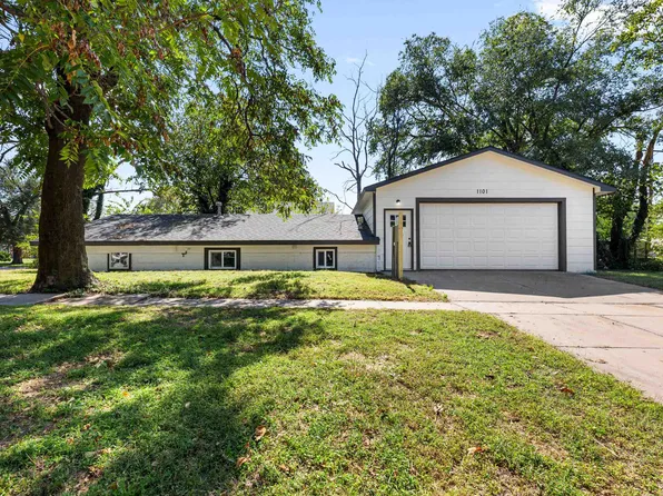 1101 S Millwood Ave, Wichita, KS 67213