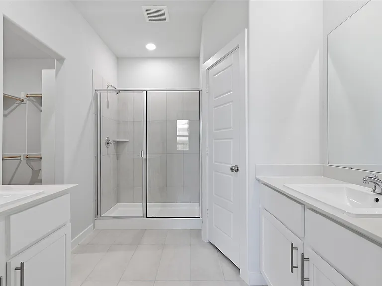508 Green Grass Dr — Photo 17