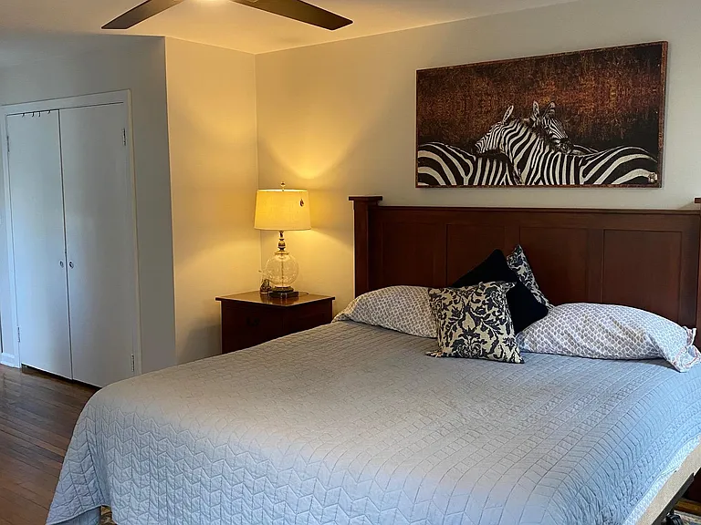 7843 Oakhurst Cir — Photo 35