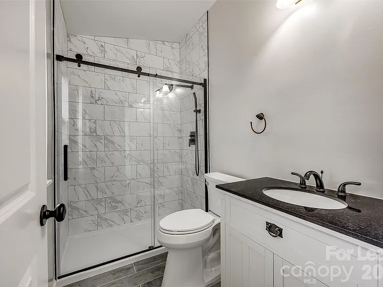 4158 Charlotte Hwy #F — Photo 16