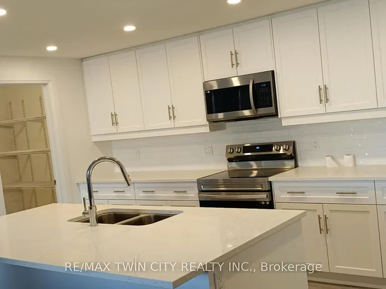 99 B Farley Rd #401 — Photo 12