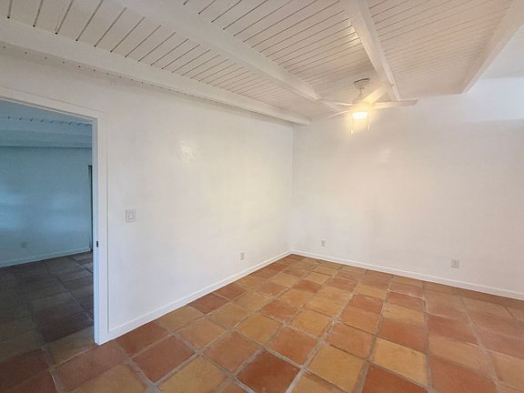 5th image of 2969A Wood St #B
