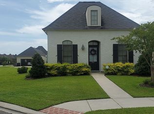 2881 Cresthaven Ave, Baton Rouge, LA 70810