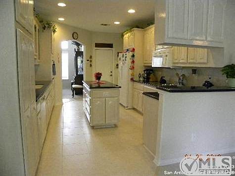 3rd image of 1153 Loma Verde Dr