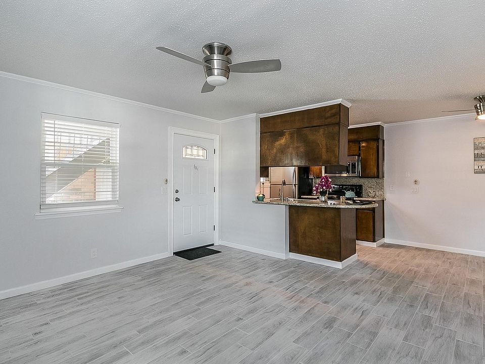 1st image of 3509 SW 28th Ave APT 312