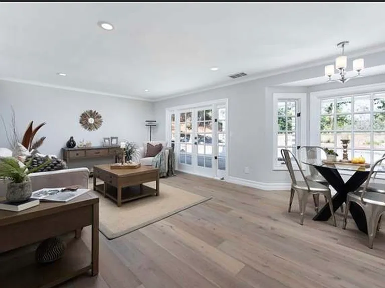 Montbury Dr — Photo 10