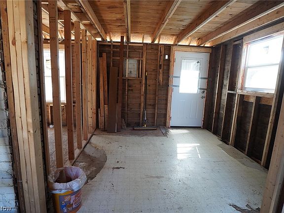 5th image of 4149 Arrel Rd