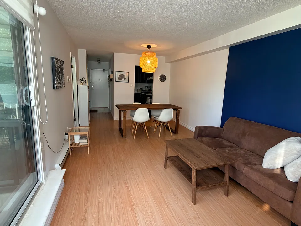 2500 Bridletowne Cir #208