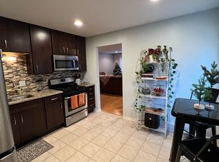 1645 S Mannheim Rd APT 2, Westchester, IL 60154