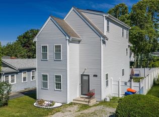 26 Briercliffe Rd, Fairhaven, MA 02719
