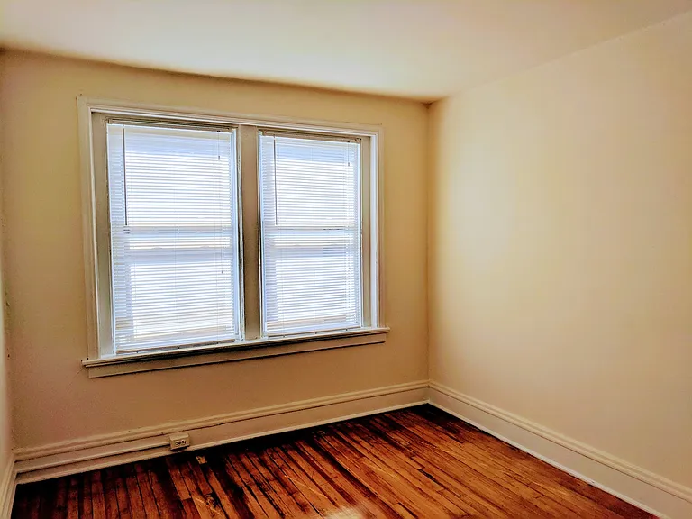 800 N. Sheppard St. — Photo 62