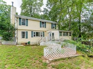 16 2nd St, Dracut, MA 01826