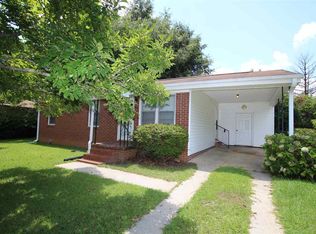 121 Mockingbird Ln, Warner Robins, GA 31093