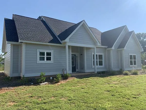 335 Trinity Pond Rd