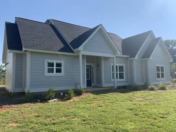 335 Trinity Pond Rd, Winterville, GA 30683