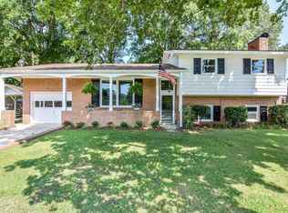 206 S Rogers Dr, Smithfield, NC 27577