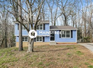 7960 Monfreya Ct, Charlotte, NC 28212