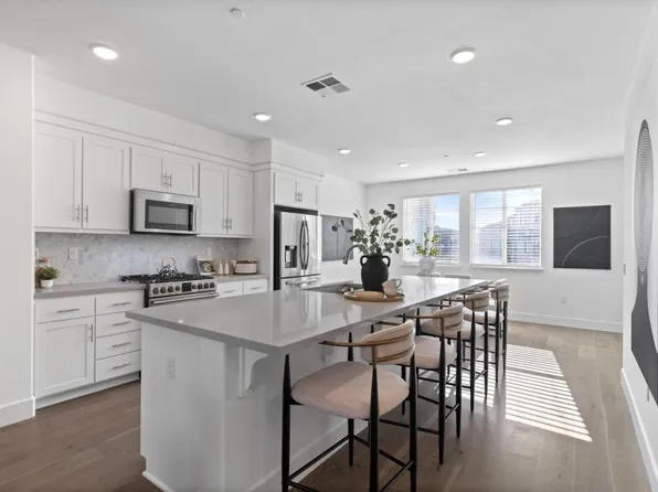 29422 Urbia Way, Hayward, CA 94544