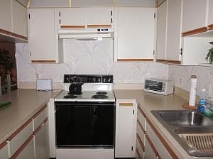 5th image of 1904 SE Sir Lancelot Dr